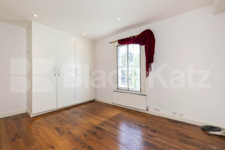 Located within the catchment area of sought after schools in Highgate North Hill, Highgate